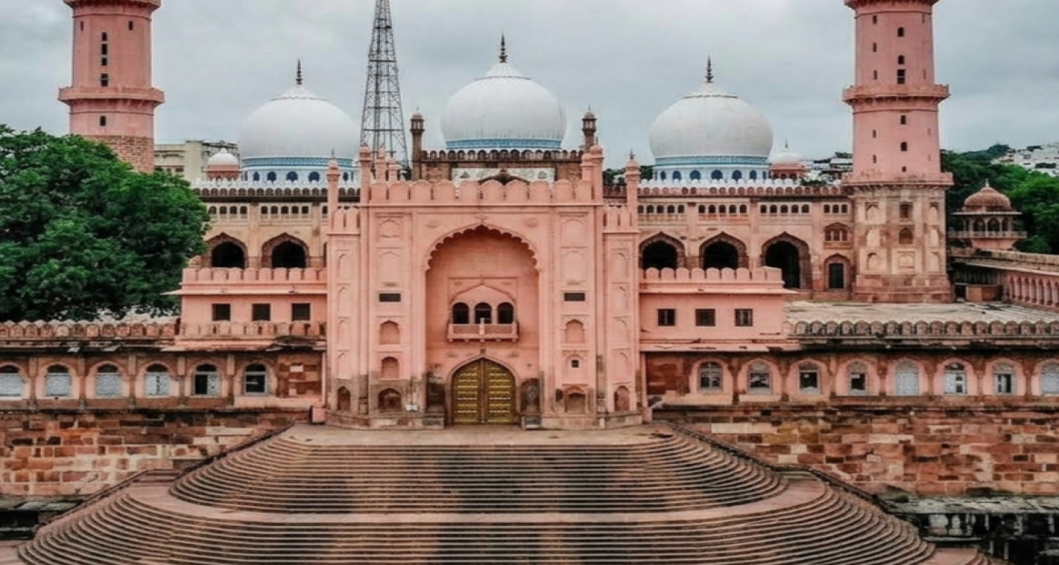 Taj Ul Masajid