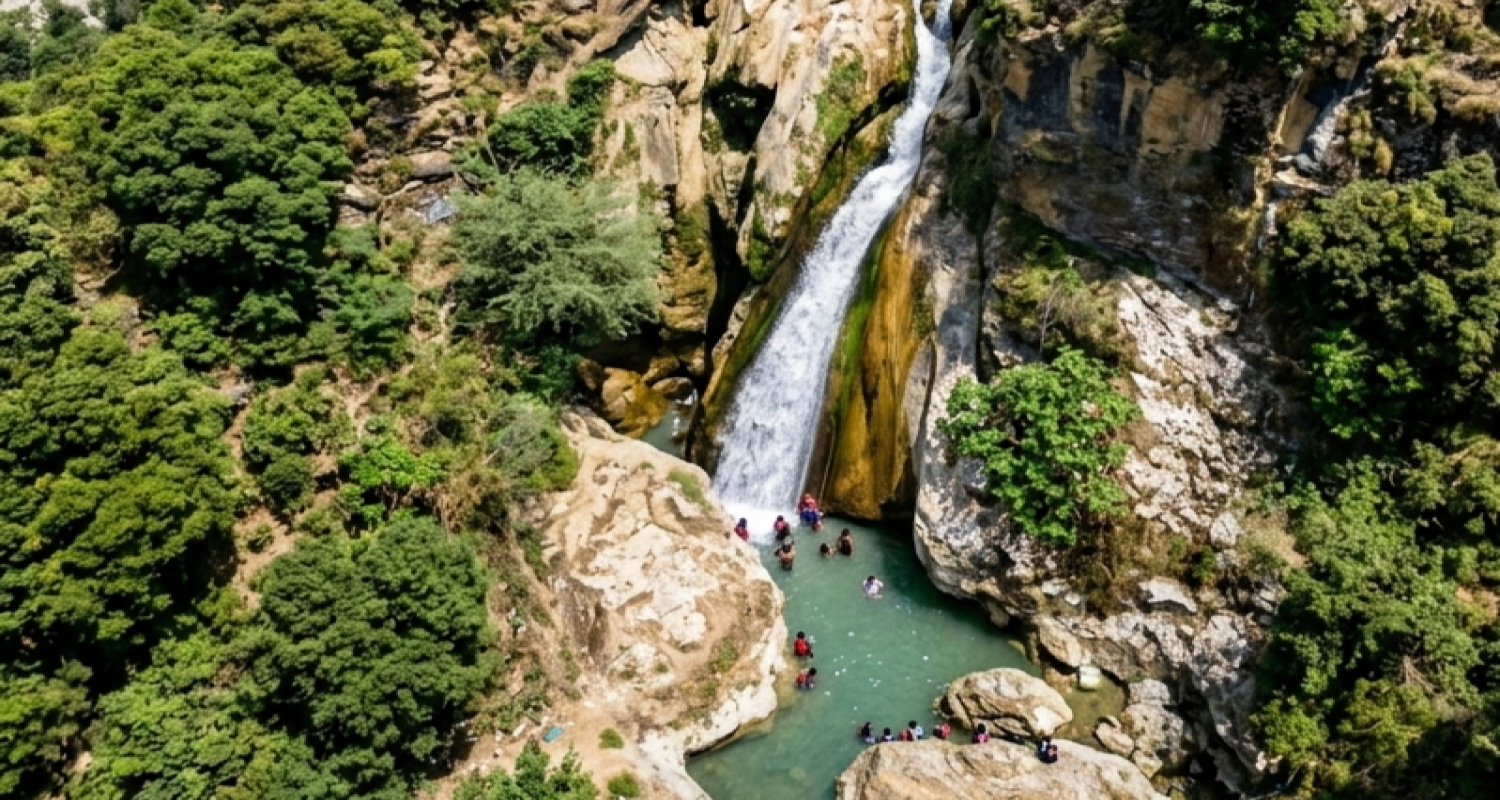 Bhatta Falls